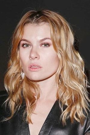 Анна Скиданова