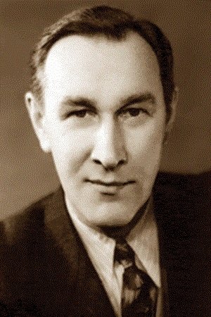 Константин Карельских